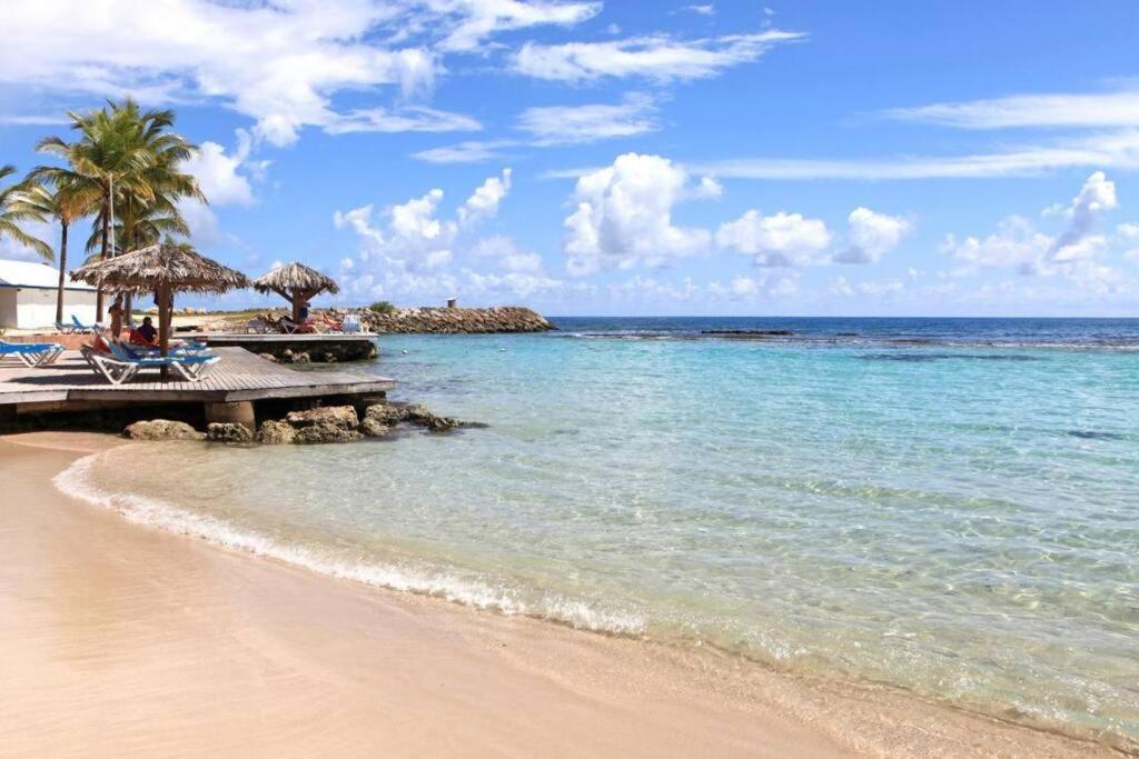 Agreable Studio Au Bord De Mer. Saint-Francois  Εξωτερικό φωτογραφία