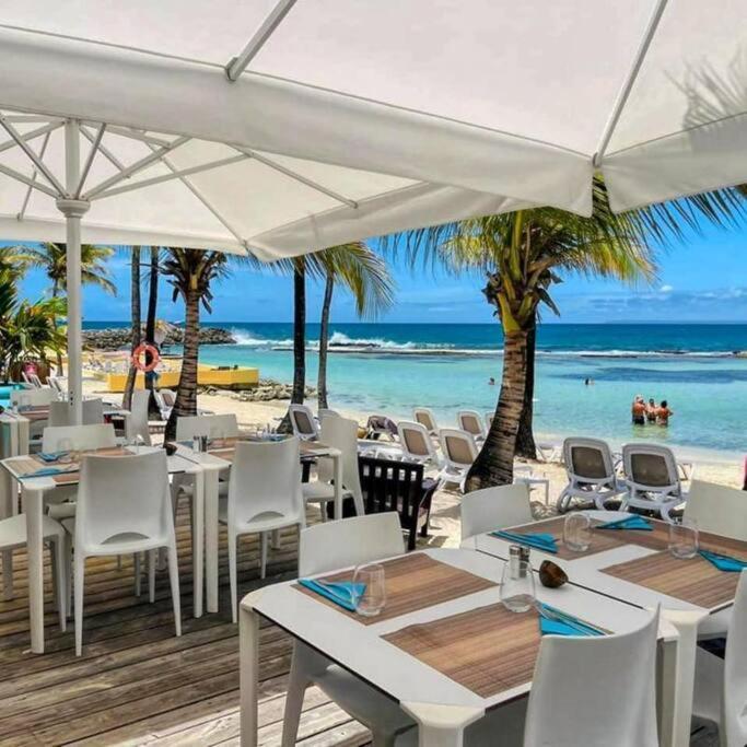 Agreable Studio Au Bord De Mer. Saint-Francois  Εξωτερικό φωτογραφία